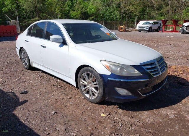 2014 HYUNDAI Genesis