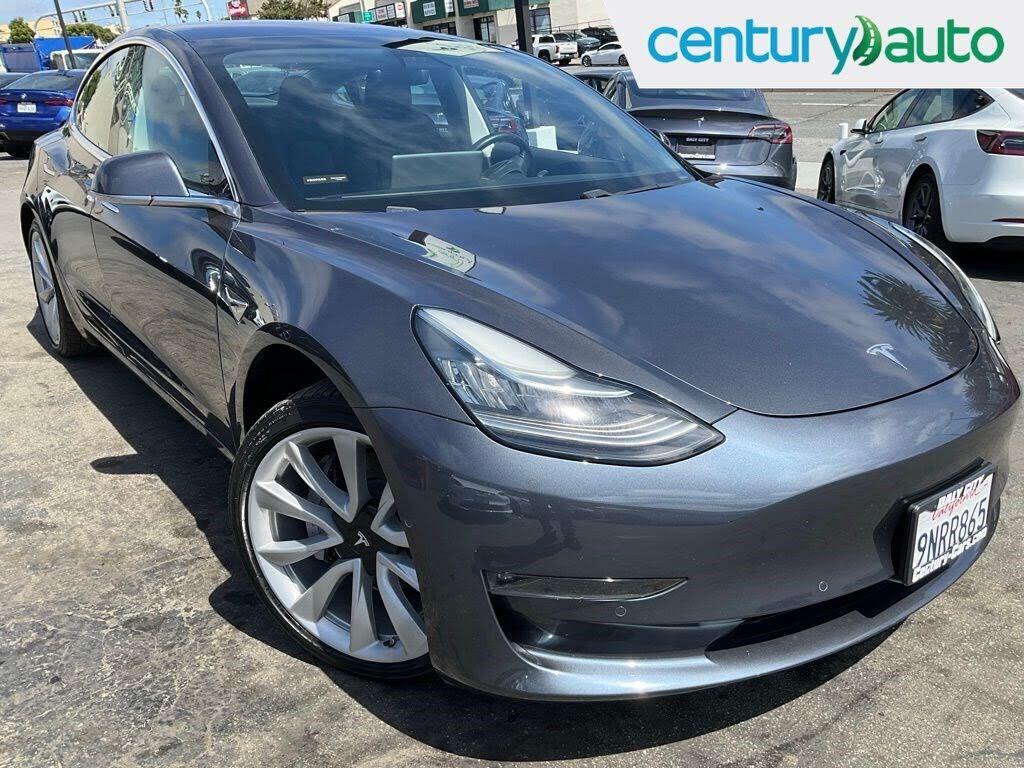 2018 TESLA Model 3