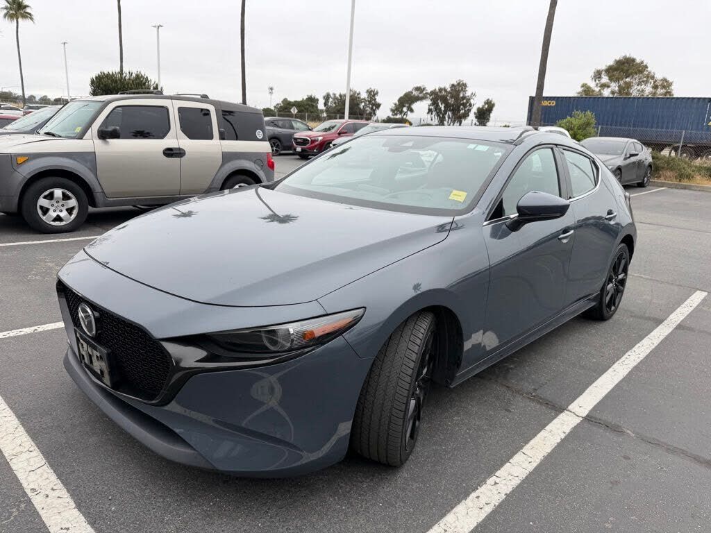2019 MAZDA Mazda3