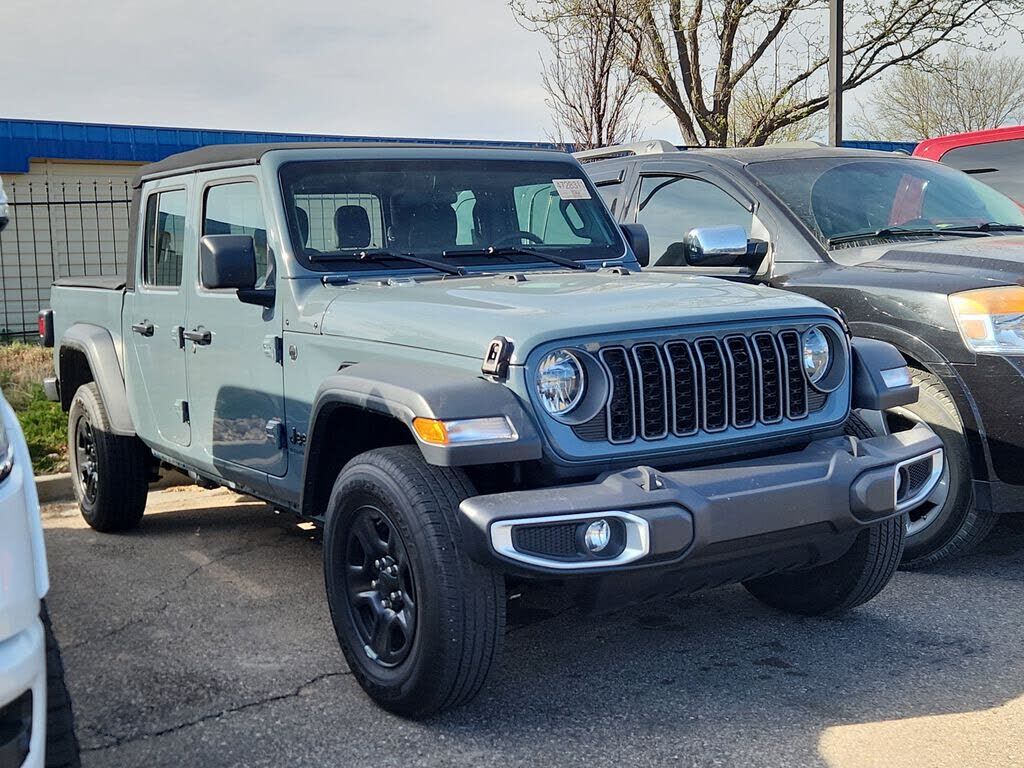 2024 JEEP Gladiator