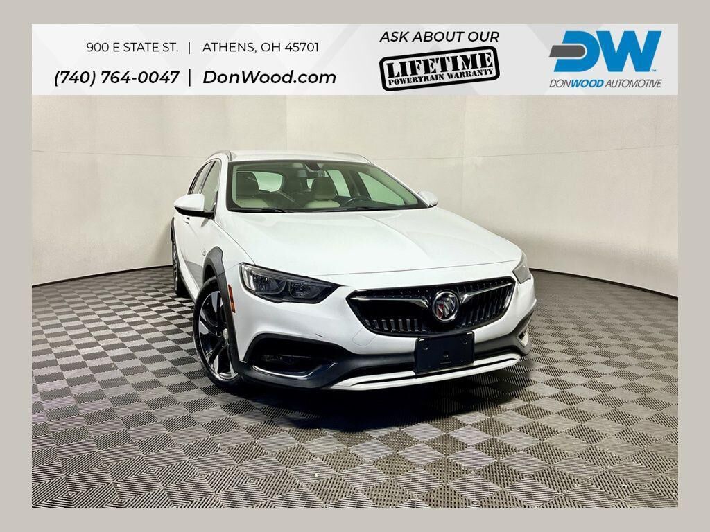 2018 BUICK Regal TourX