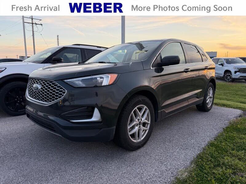 2024 FORD Edge