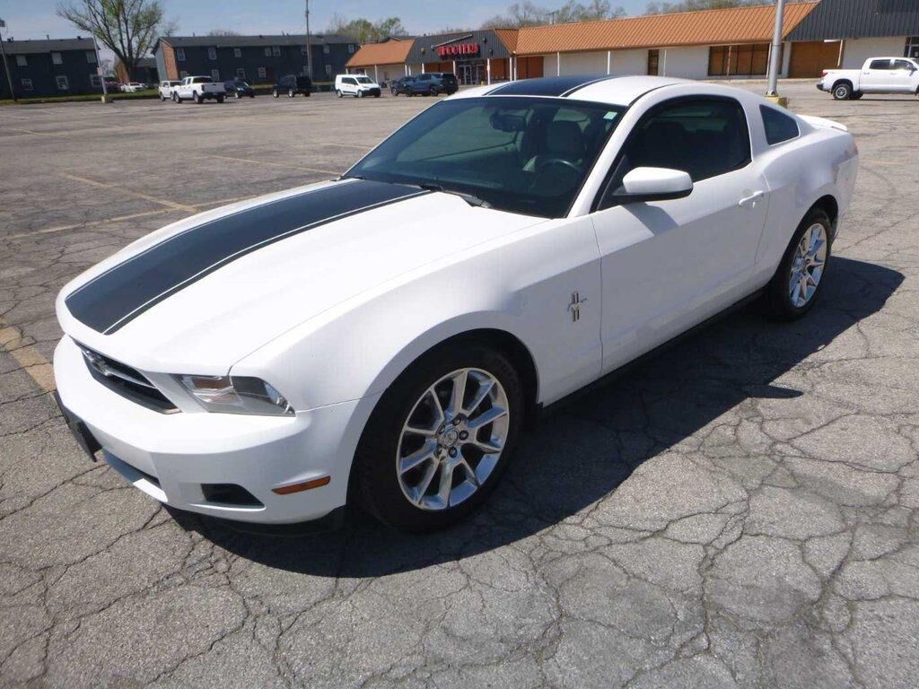 2010 FORD Mustang
