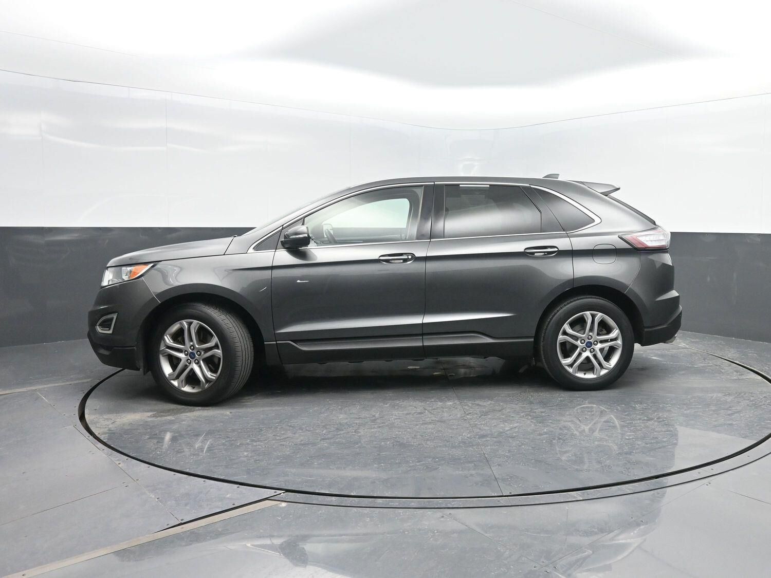 2016 FORD Edge