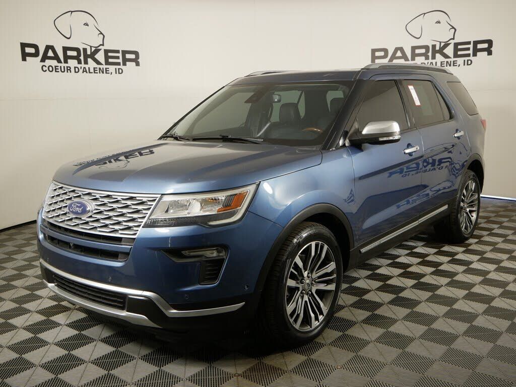 2018 FORD Explorer