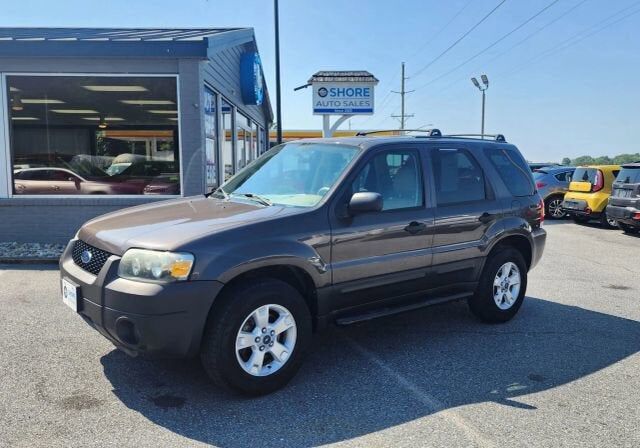 2006 FORD Escape