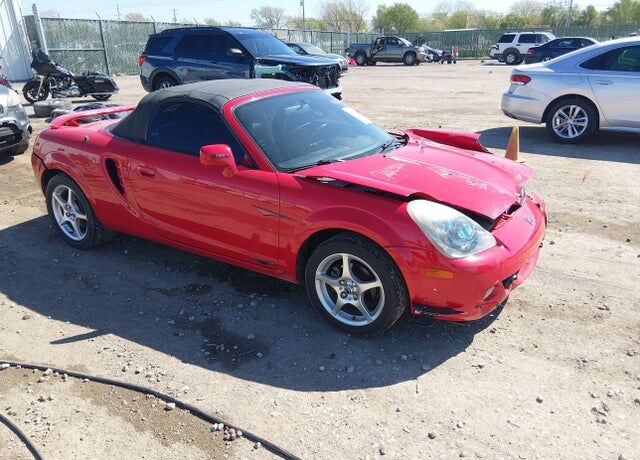 2003 TOYOTA MR2