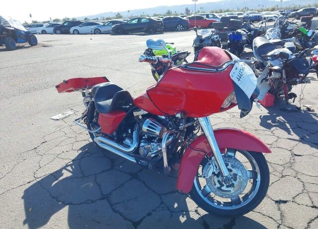 2010 HARLEY DAVIDSON Road Glide Custom