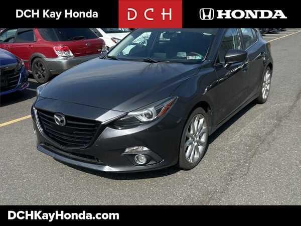 2015 MAZDA Mazda3