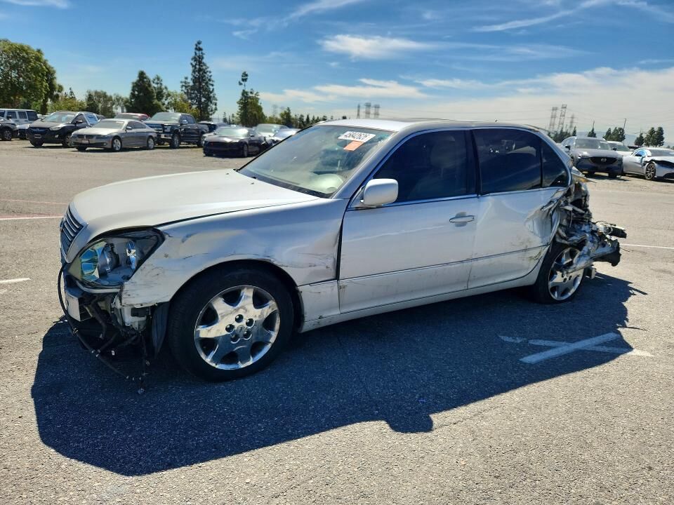 2001 LEXUS LS