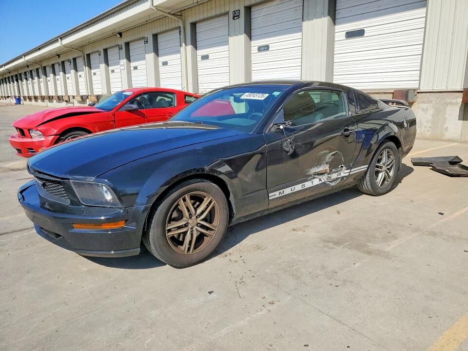 2005 FORD Mustang
