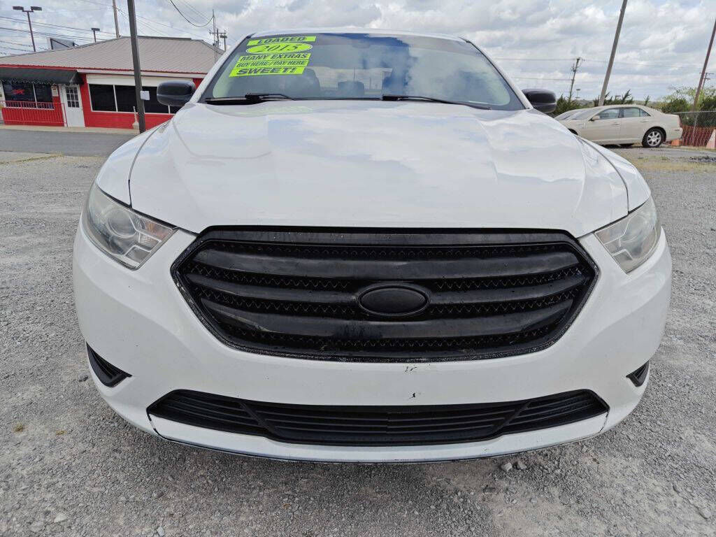 2015 FORD Taurus
