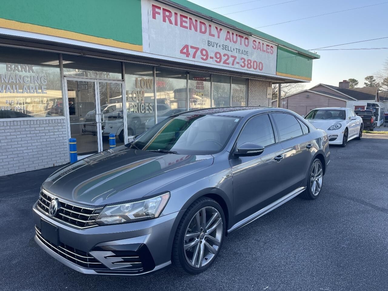 2018 VOLKSWAGEN Passat