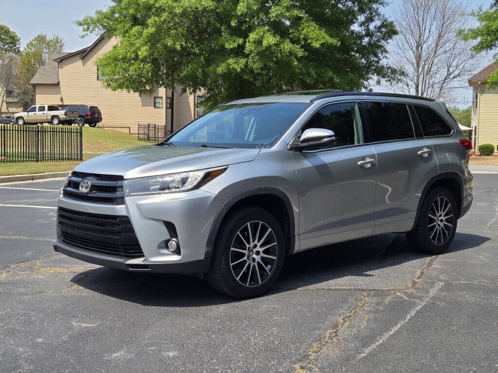 2018 TOYOTA Highlander