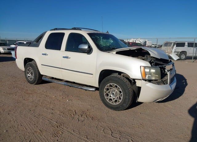 2011 CHEVROLET Avalanche