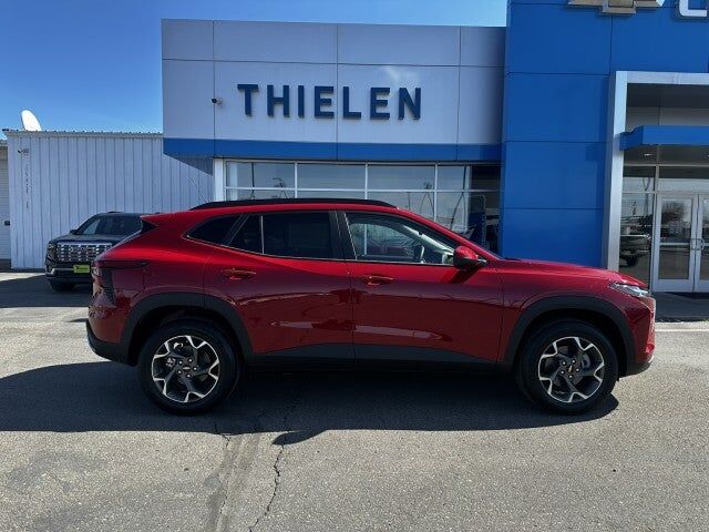 2026 CHEVROLET Trax