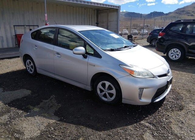 2015 TOYOTA PRIUS