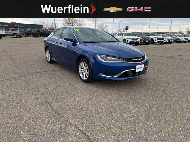 2017 CHRYSLER 200