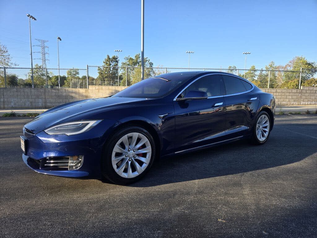 2018 TESLA Model S
