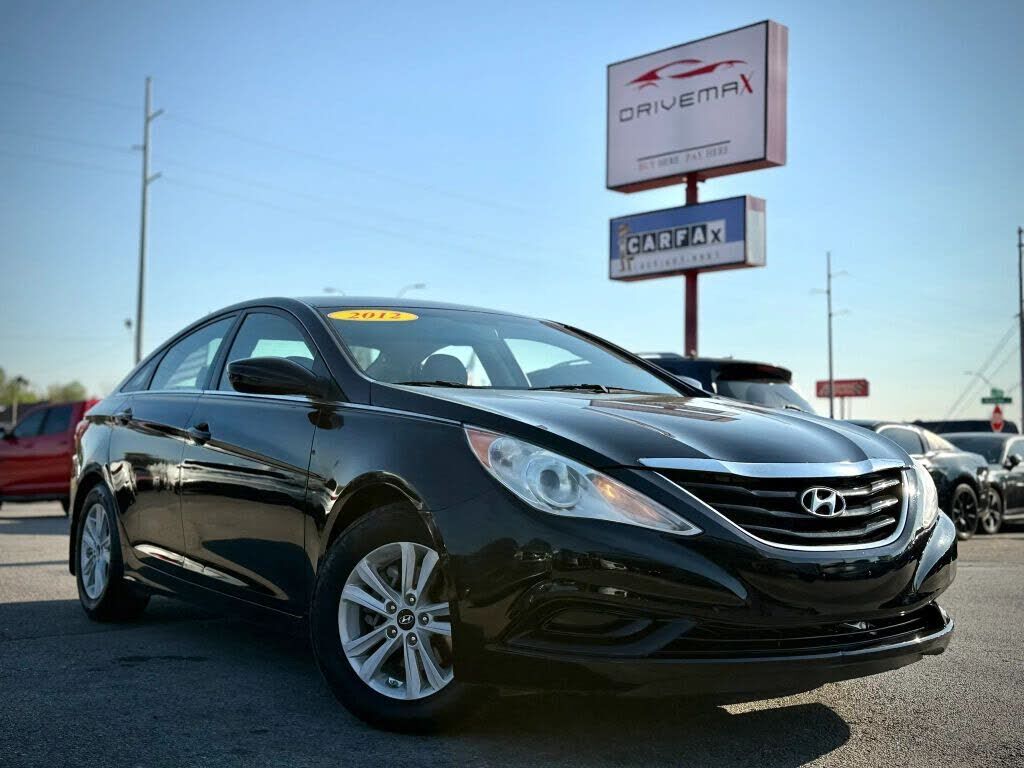 2012 HYUNDAI Sonata