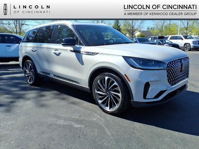 2025 LINCOLN Aviator