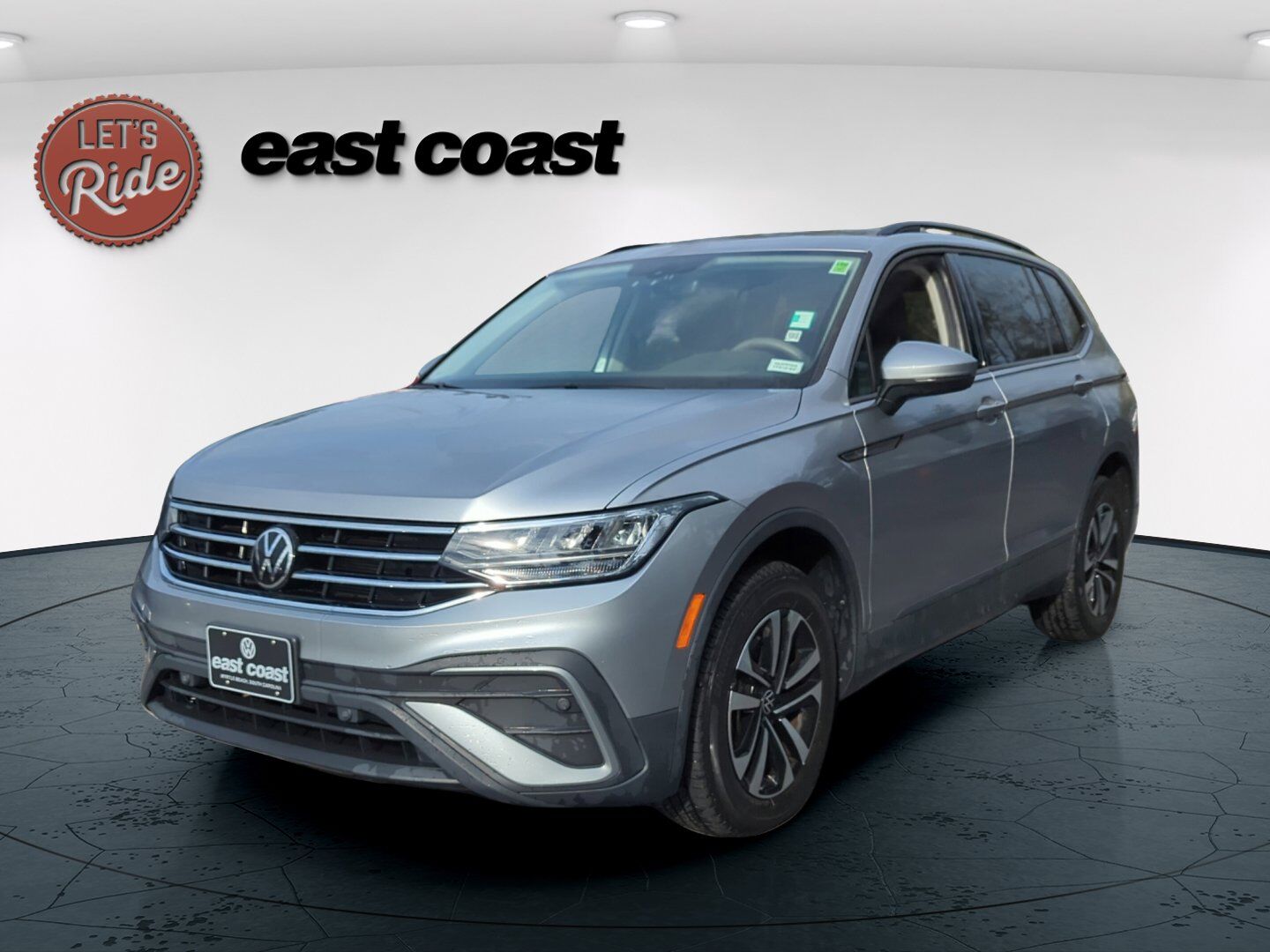 2023 VOLKSWAGEN Tiguan