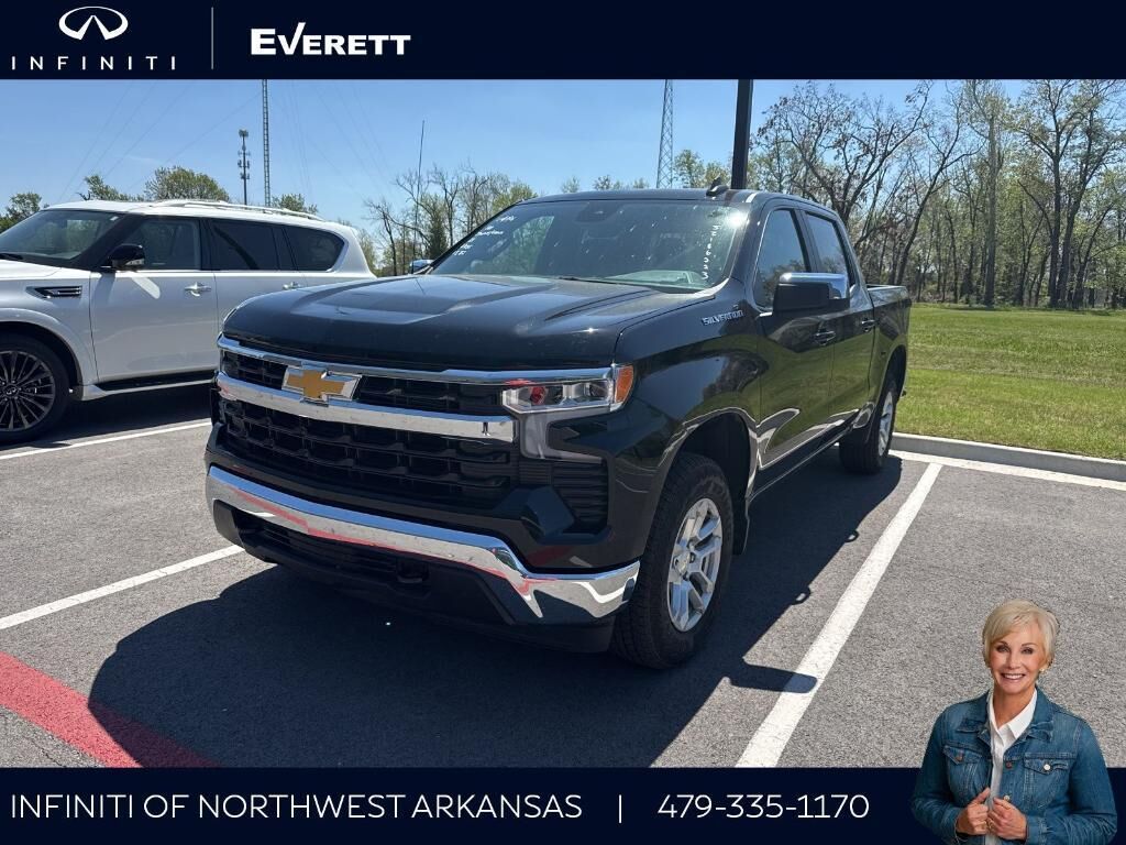 2025 CHEVROLET Silverado