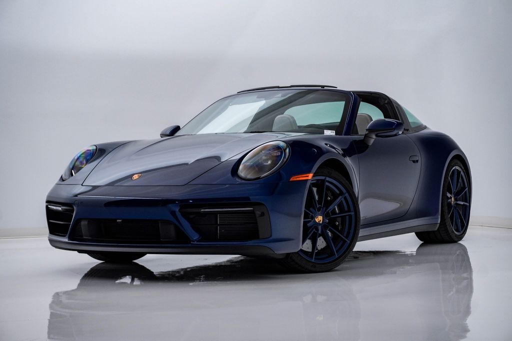 2023 PORSCHE 911