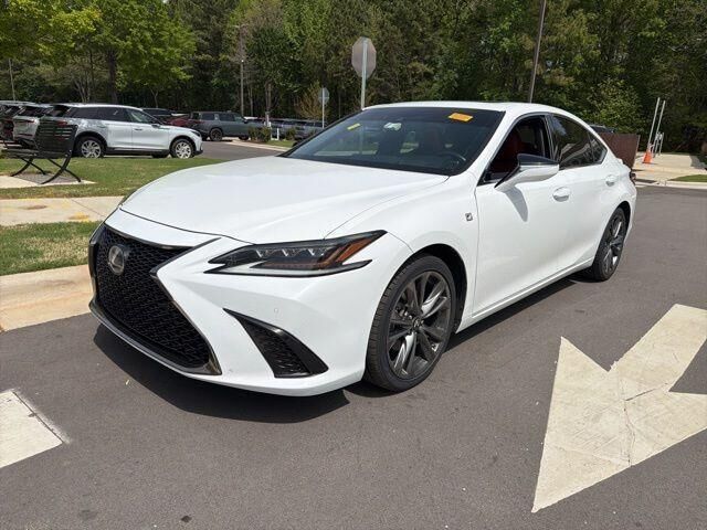 2019 LEXUS ES