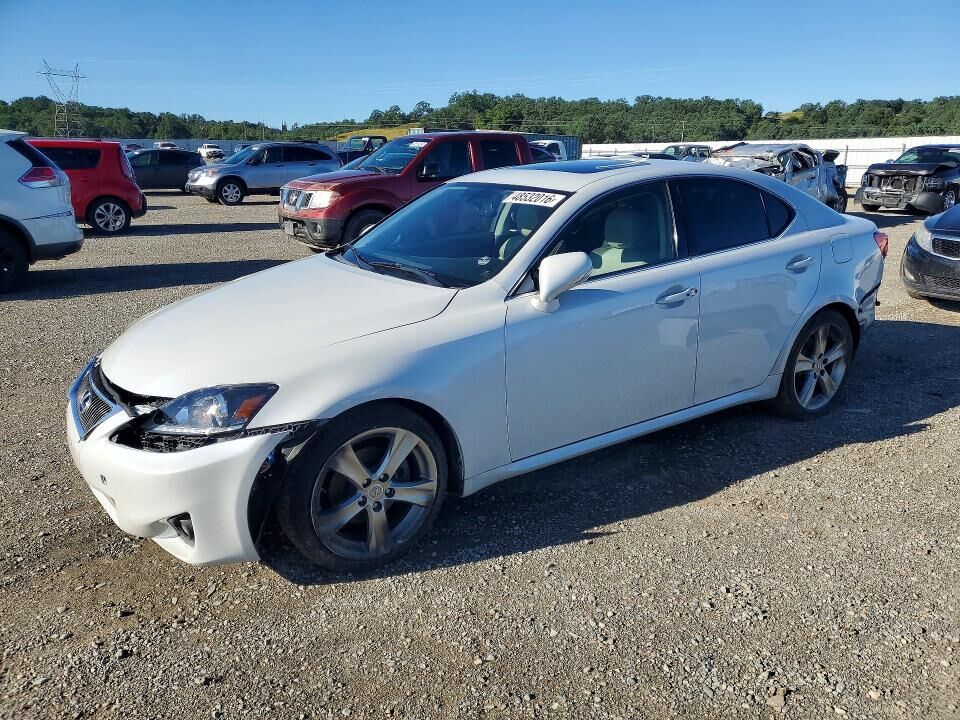 2011 LEXUS IS
