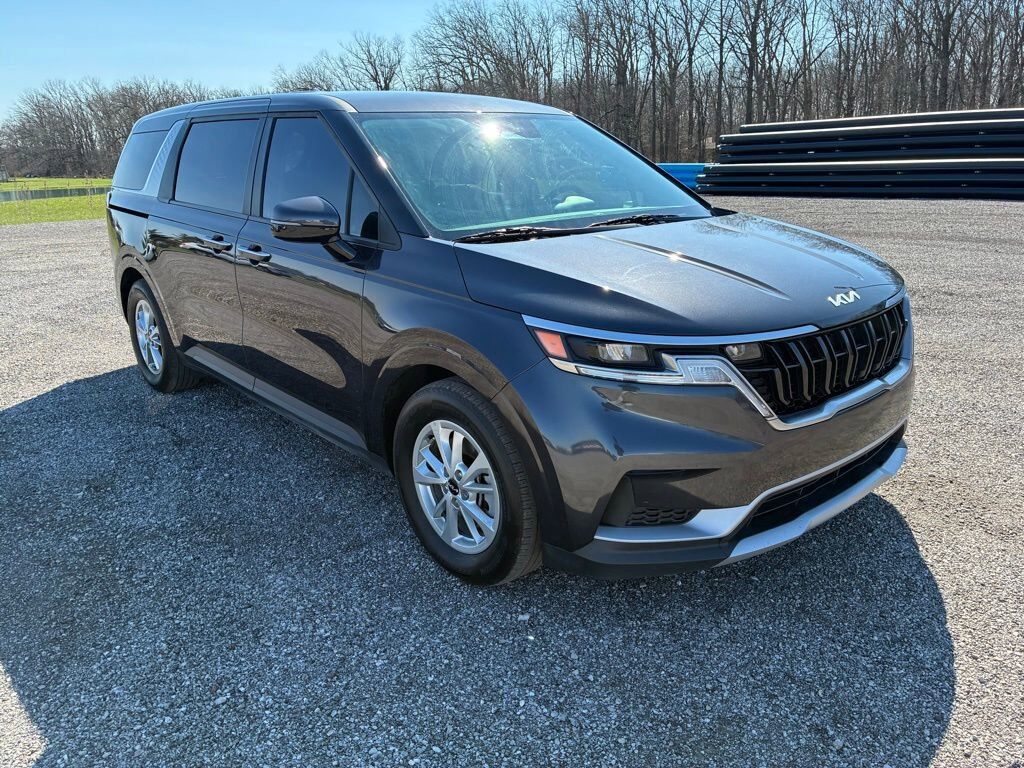 2023 KIA Carnival