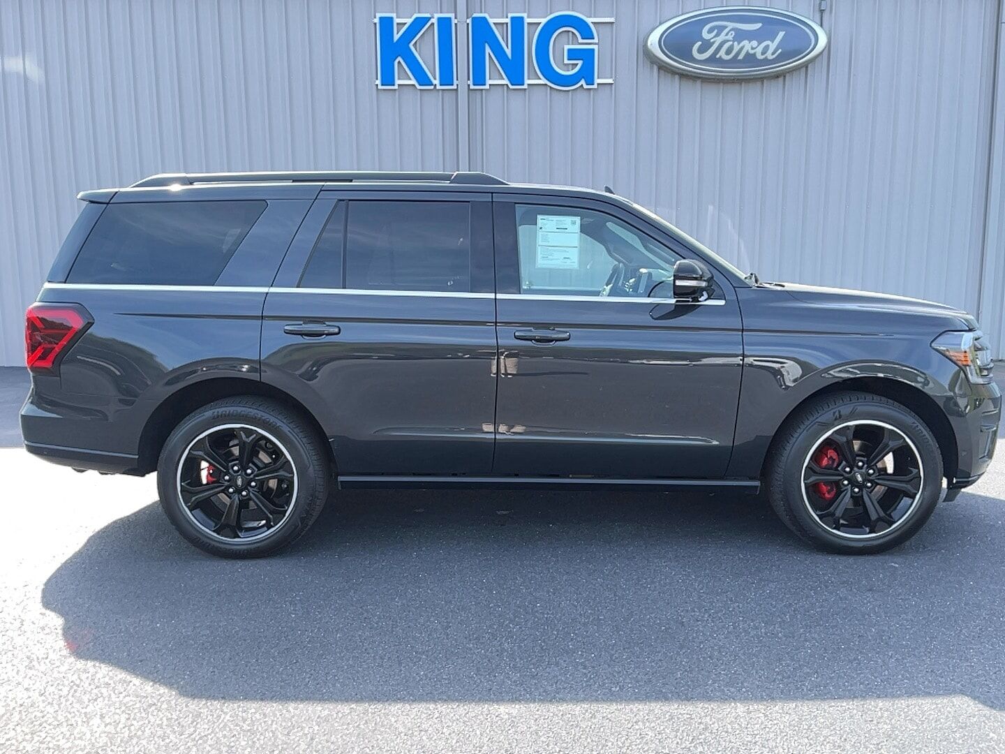 2022 FORD Expedition