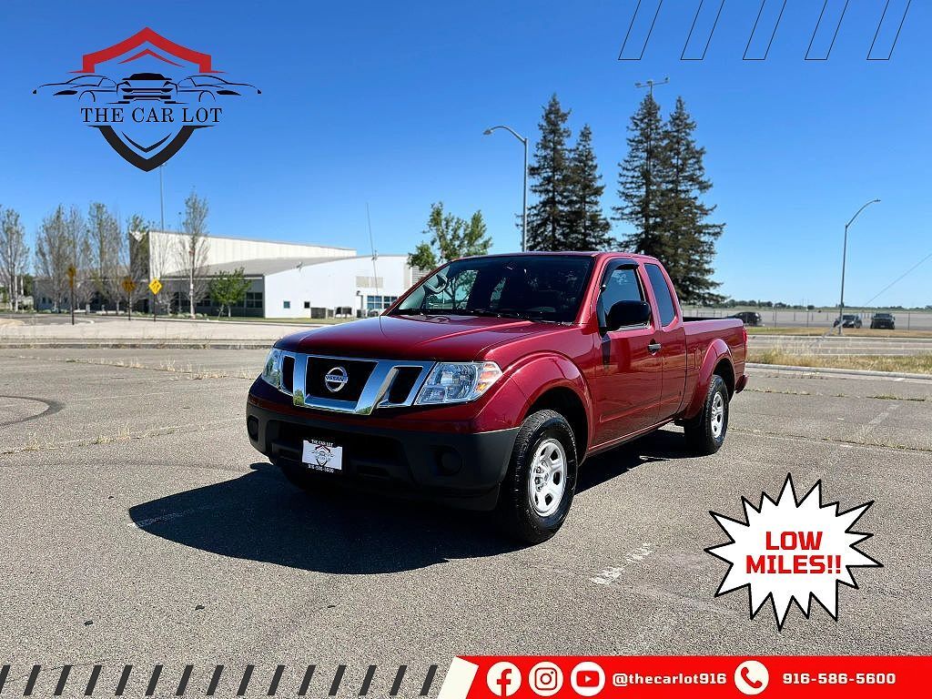 2017 NISSAN Frontier