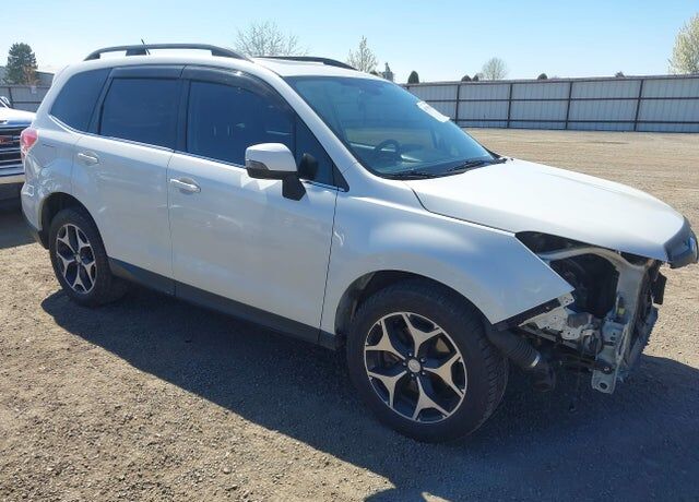 2014 SUBARU Forester