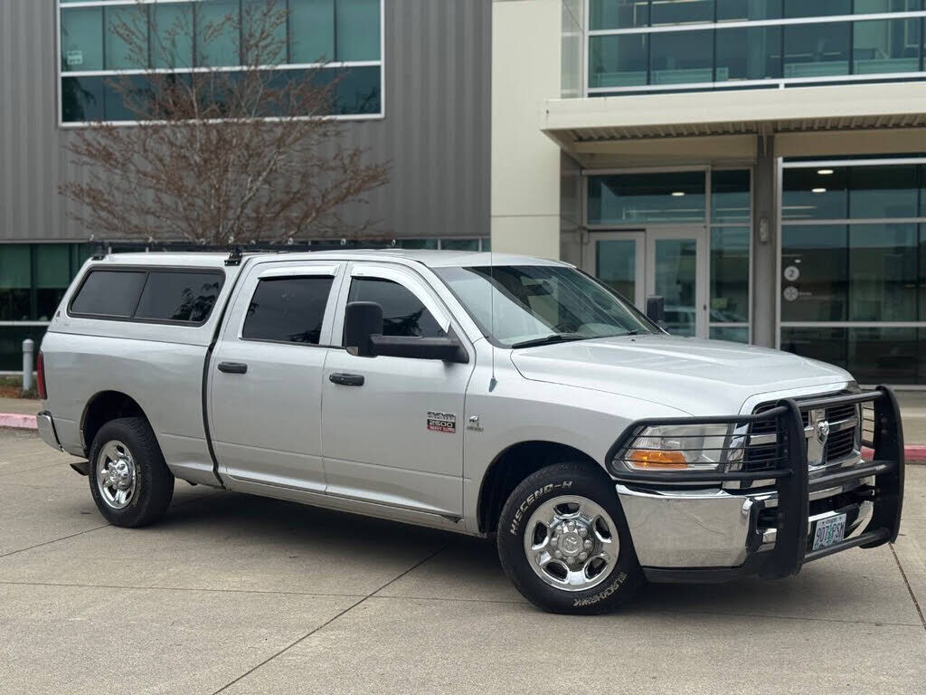 2011 DODGE Ram