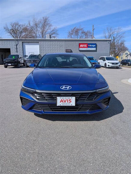 2025 HYUNDAI Elantra