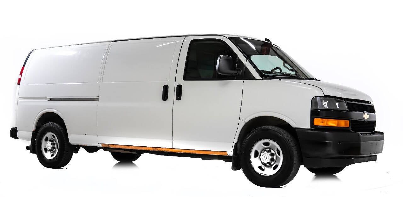 2018 CHEVROLET Express