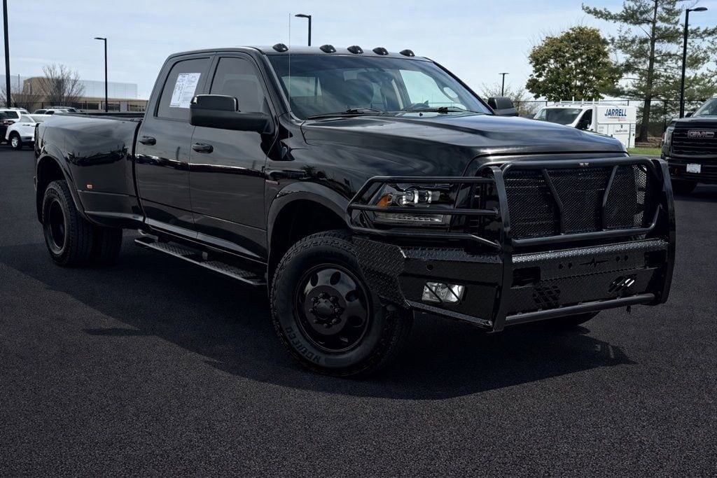 2011 DODGE Ram