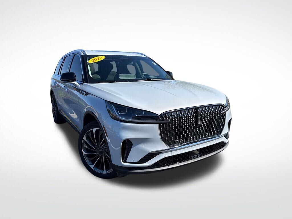 2025 LINCOLN Aviator