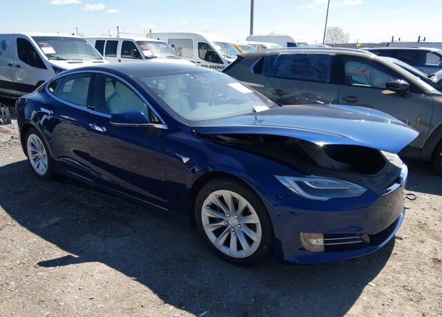 2017 TESLA Model S