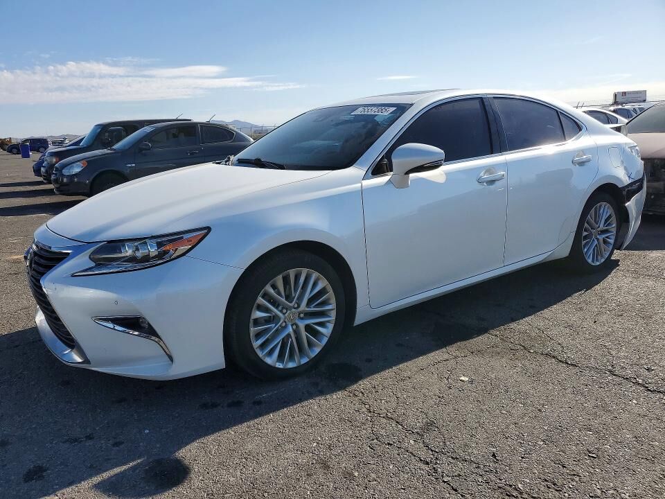 2016 LEXUS ES