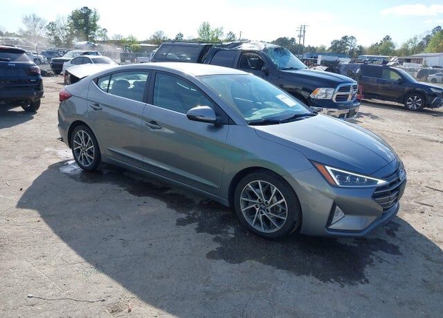 2019 HYUNDAI Elantra