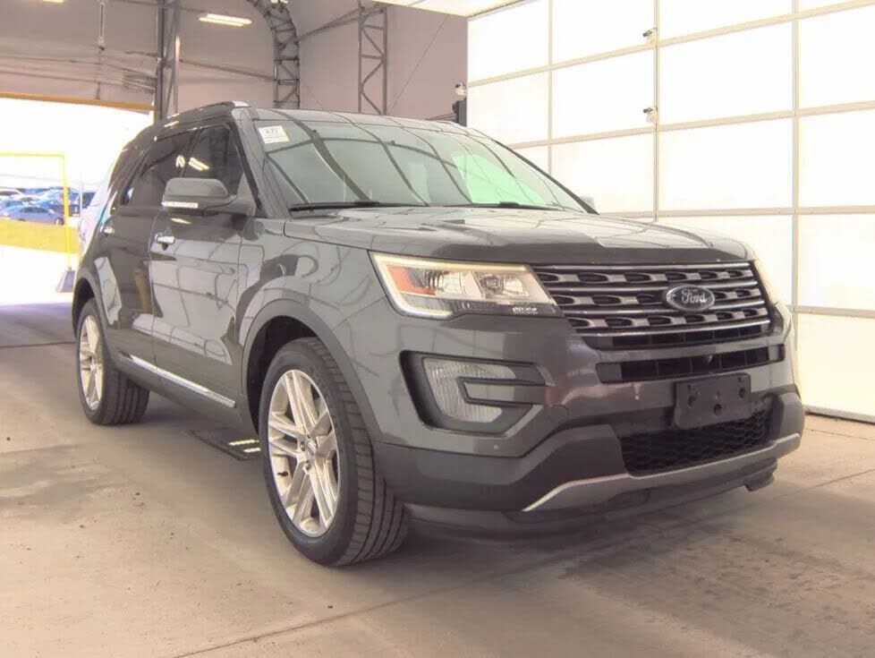 2017 FORD Explorer