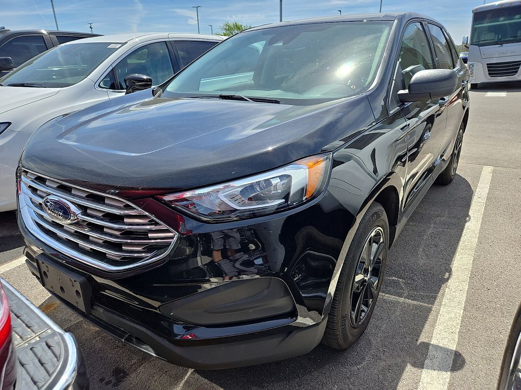2022 FORD Edge