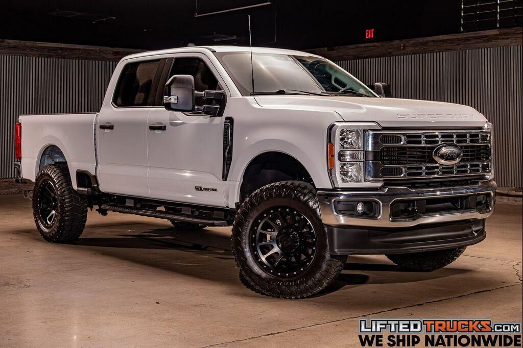2023 FORD F-350