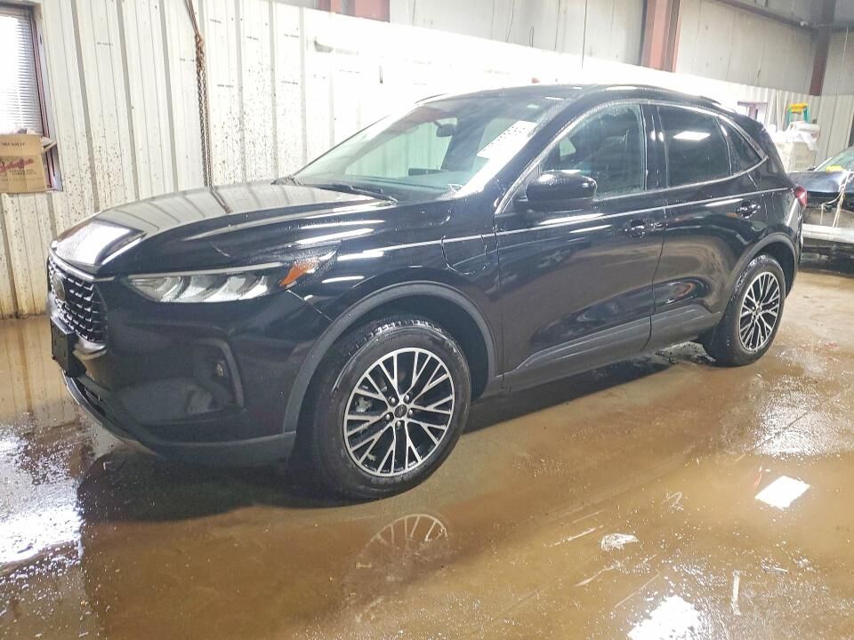 2023 FORD Escape