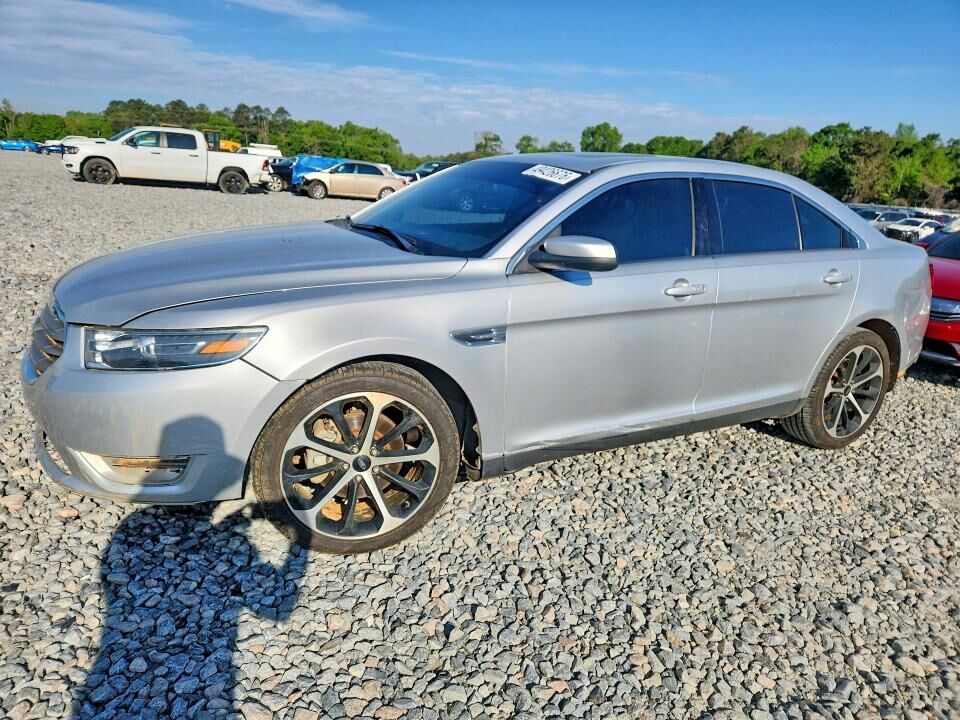 2015 FORD Taurus