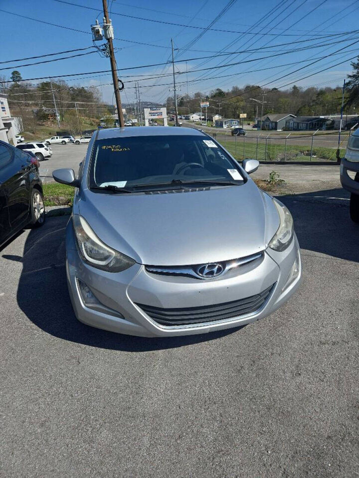 2014 HYUNDAI Elantra