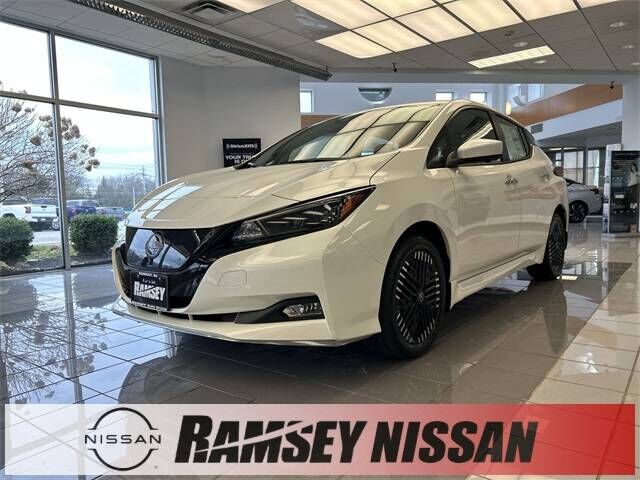2024 NISSAN Leaf