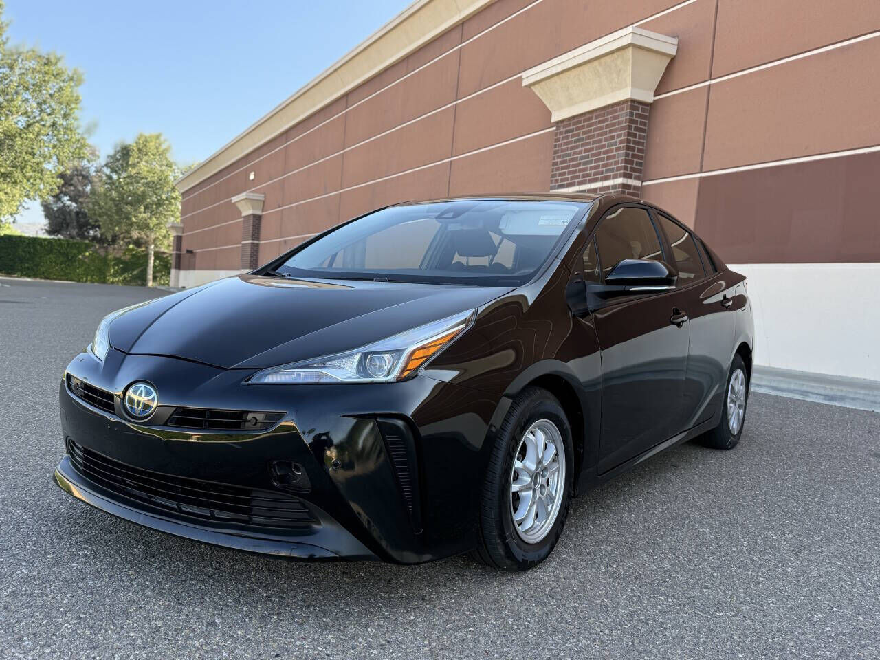 2022 TOYOTA PRIUS